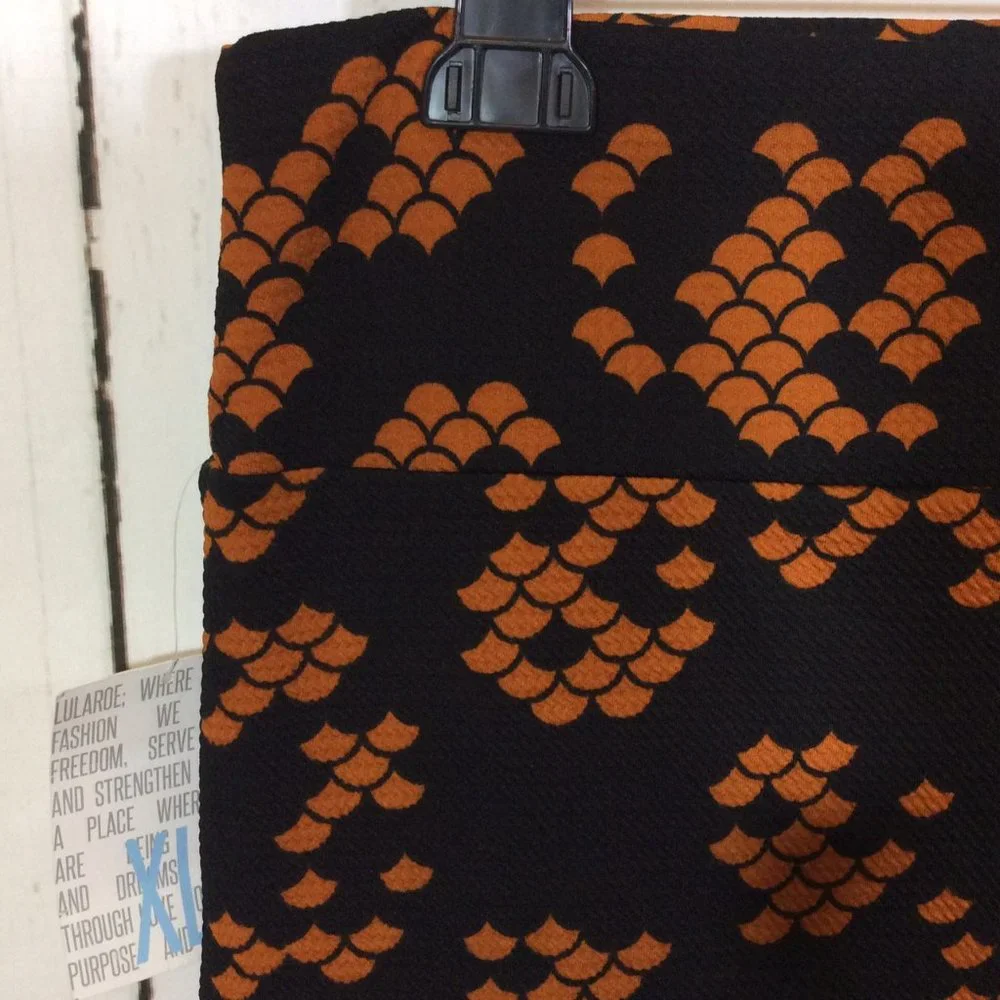 LuLaRoe CASSIE Pencil Stretch Skirt Size XL Black Knit Pull‎ On NWT
